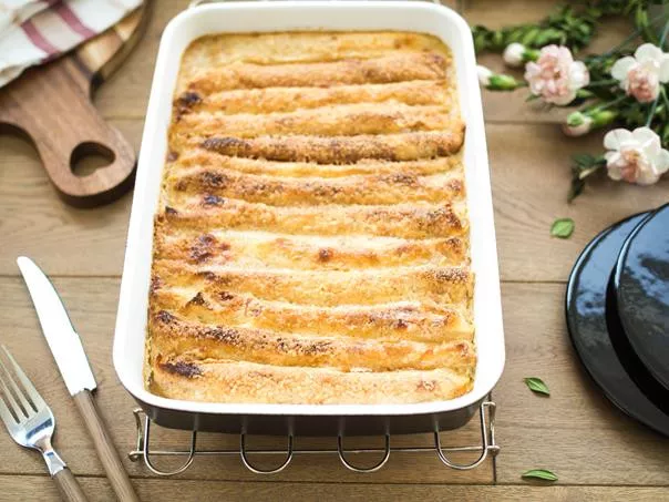 Naleśniki Creme Brulee zapiekane w prostokątnym naczyniu żaroodpornym - Wszystkiego Słodkiego