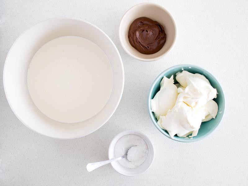 mascarpone, śmietanka kremówka
