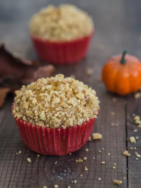Muffiny dyniowe z orzechową kruszonką