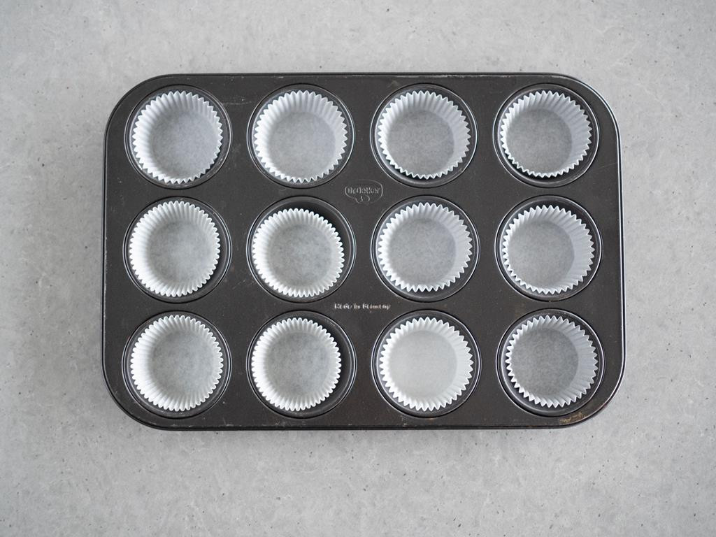 foremka do muffinek z papilotkami