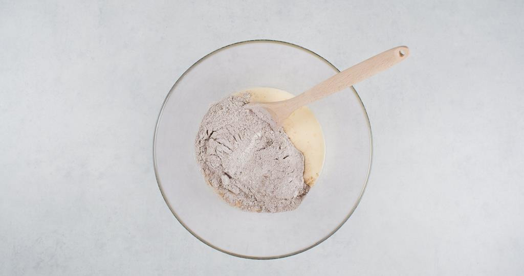 Mokre i suche składniki na muffinki