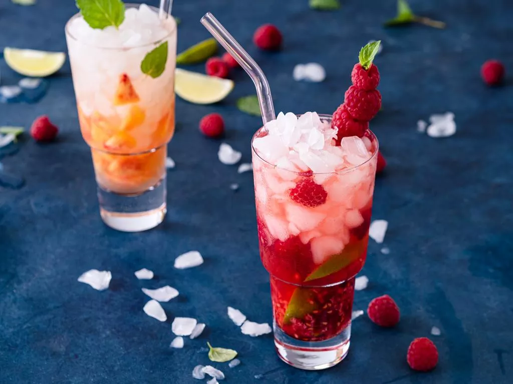 malinowe virgin mojito bez alkoholu z malinami i limonką Wszystkiego Słodkiego