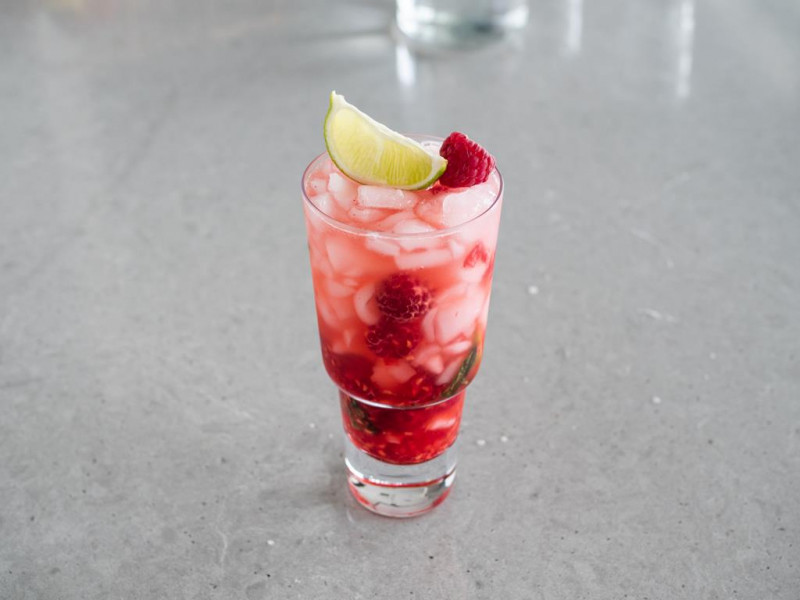 malinowe mojito bez alkoholu