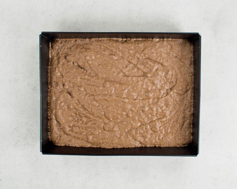 upieczony biszkopt na ciasto kubanka