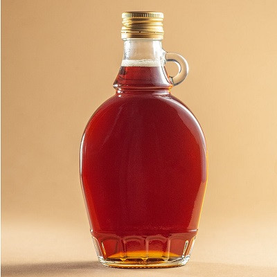 Syrop klonowy w buteleczce