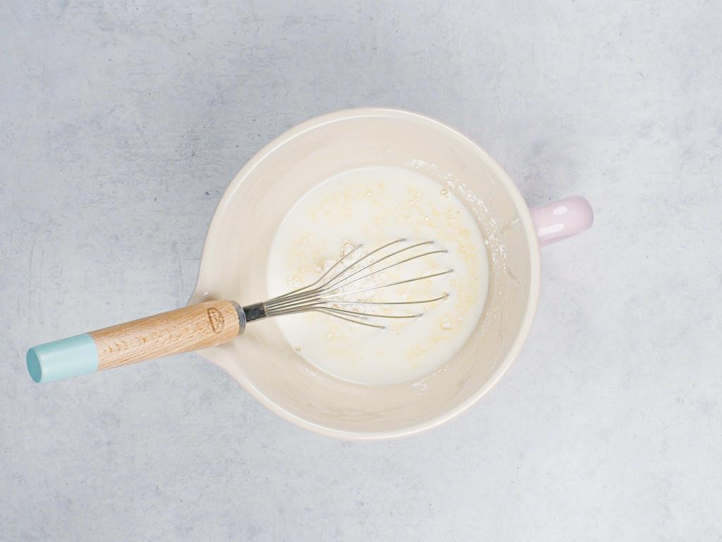 Budyń rozprowadzony w mleku