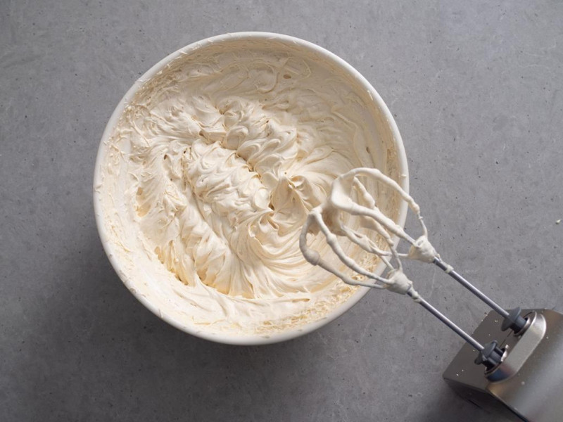 w misie masa na sernik mascarpone z cynamonem