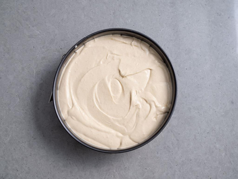 w tortownicy sernik mascarpone bez pieczenia