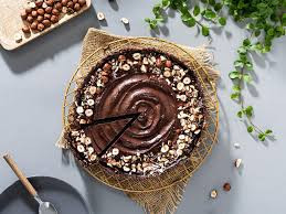 Tarta z nadzieniem z daktyli