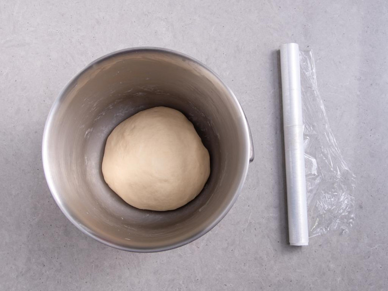 ciasto drożdżowe na bułeczki mleczne