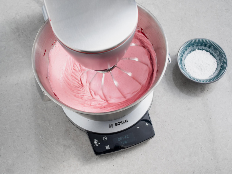 krem malinowy, śmietan-fix Dr. Oetkera