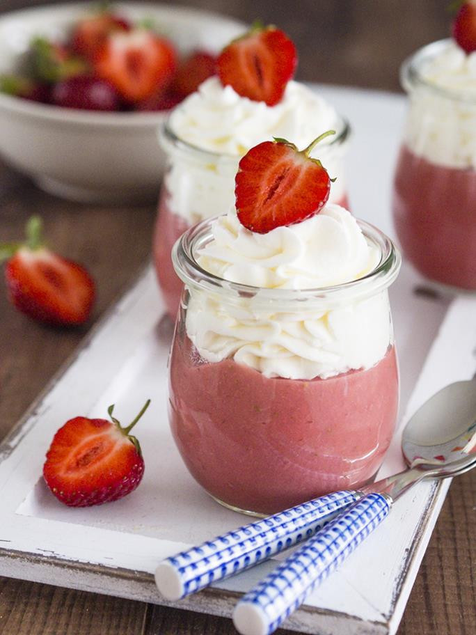 Budyń truskawkowo-waniliowy