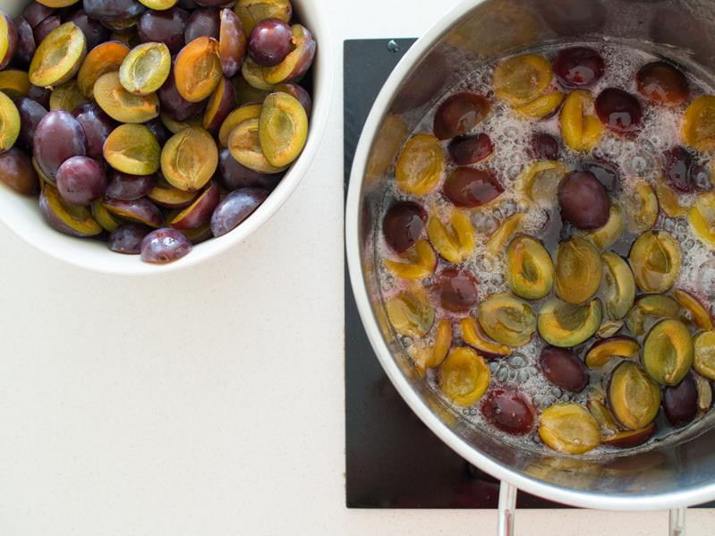 Dalsze smażenie konfitury ze śliwek