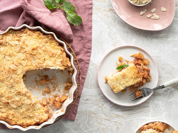 Ryż zapiekany z jabłkami w formie do tarty i na talerzyku - Wszystkiego Słodkiego