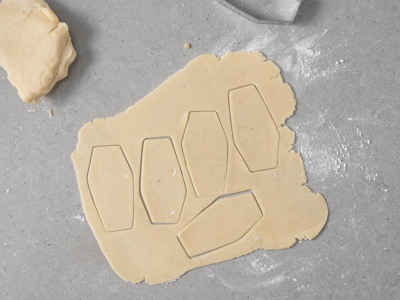 Rozwałkowane wegańskie ciasto kruche.