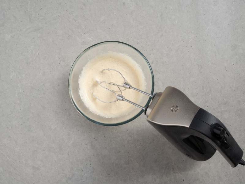 żółtka utarte z cukrem