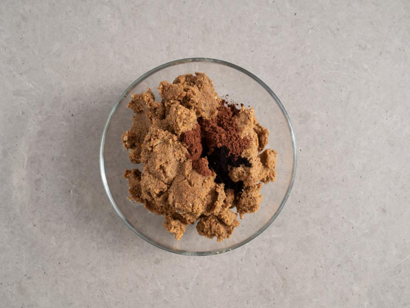 masa orzechowa, kakao ciemne, kakao czarne, cynamon Dr. Oetkera