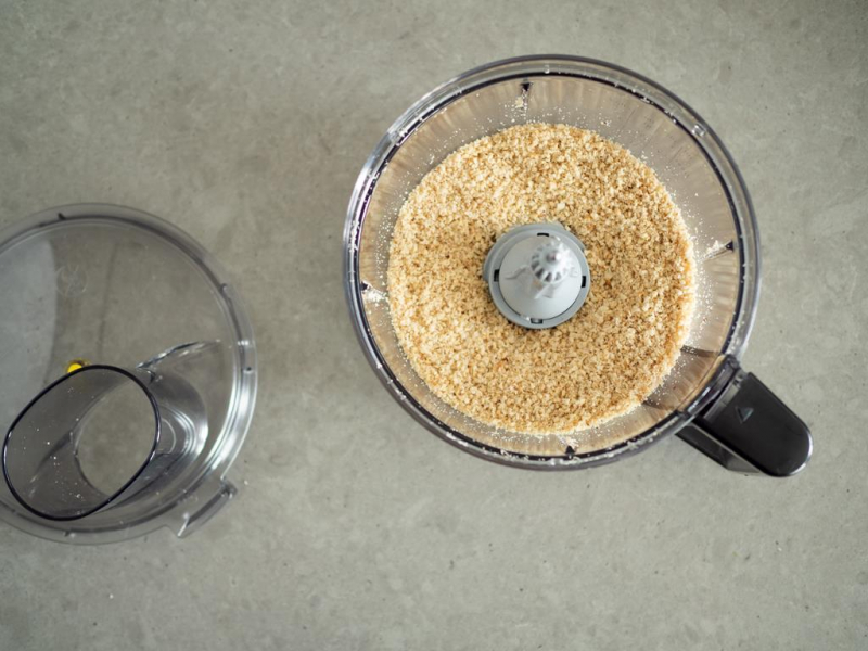 zmielone w malakserze bosch orzechy laskowe