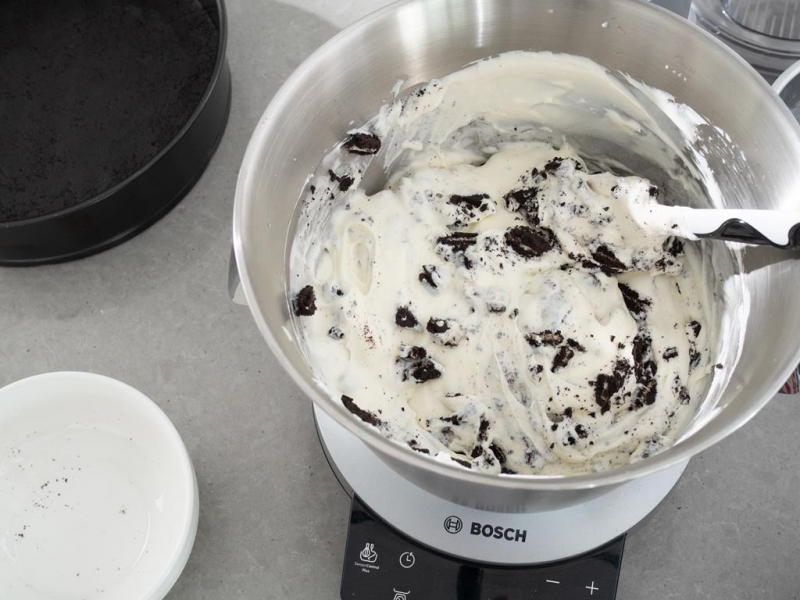 w robocie masa na sernik oreo