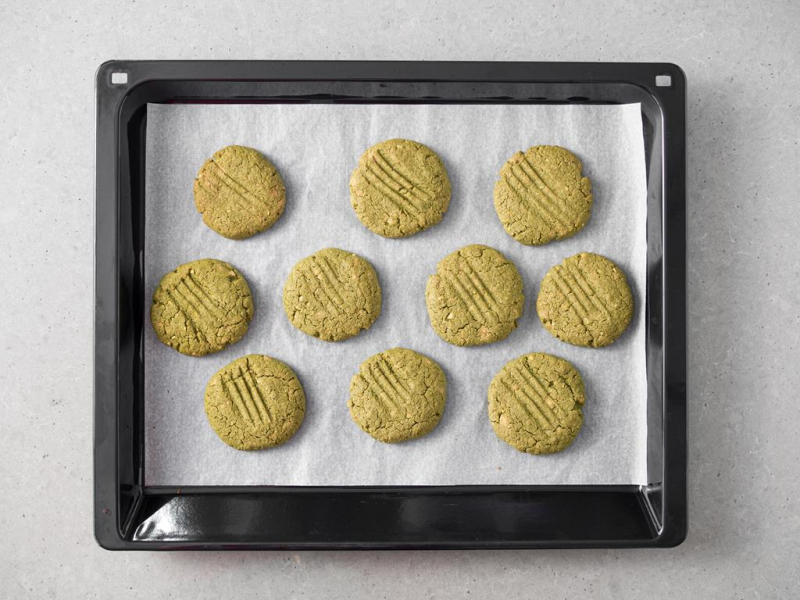 upieczone matcha cookies