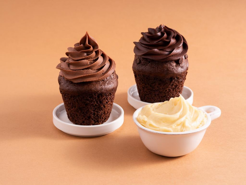 ganache z białej, mlecznej i gorzkiej czekolady