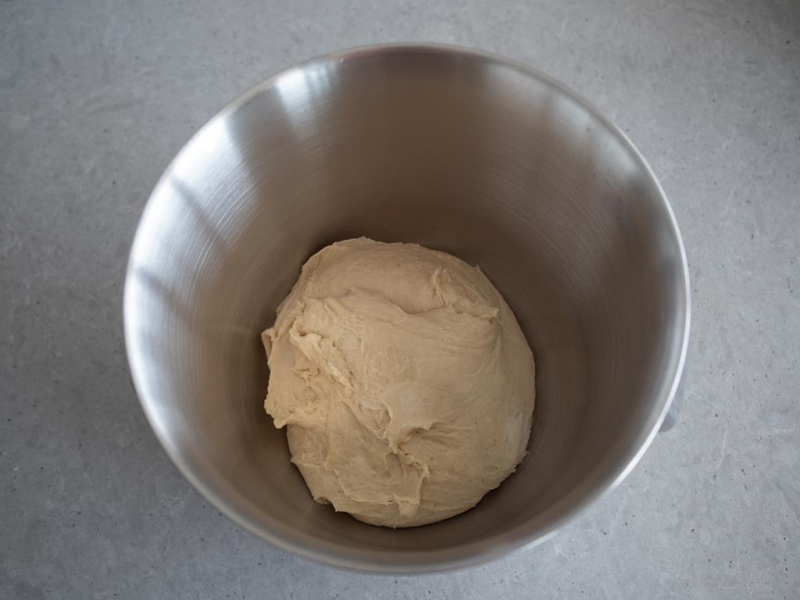 zagniecione ciasto drożdżowe