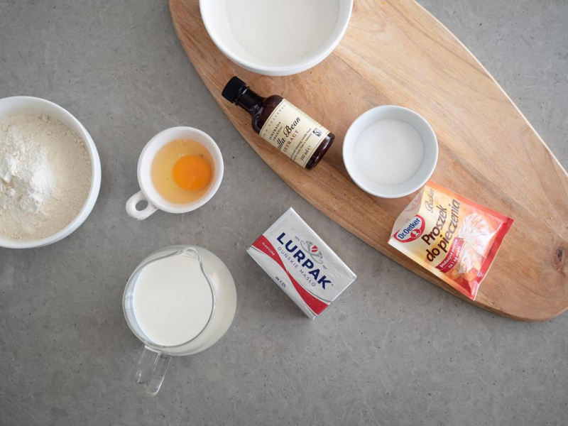masło Lurpak do babeczek waniliowych i pozostałe składniki