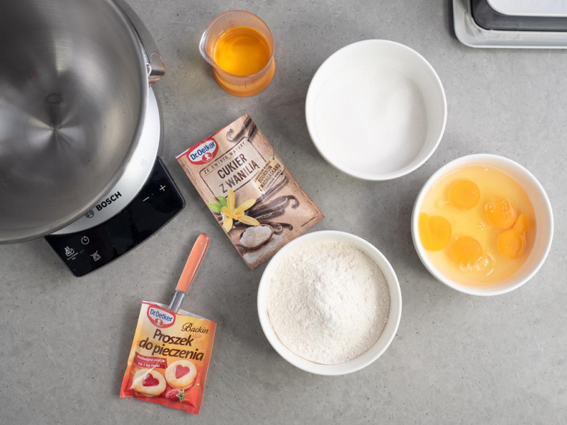 Cukier z wanilią Bourbon do szybkiego placka ze śliwkami