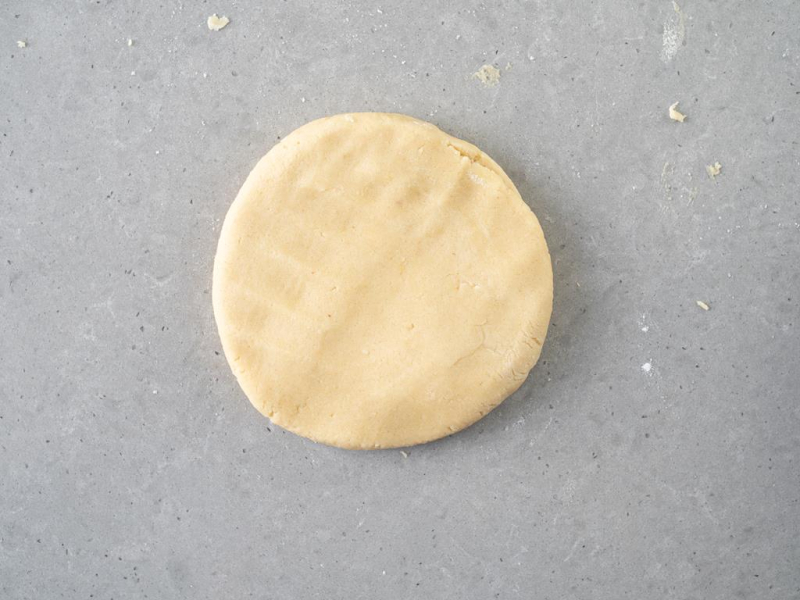 Zagniecione migdałowe, wegańskie ciasto kruche.