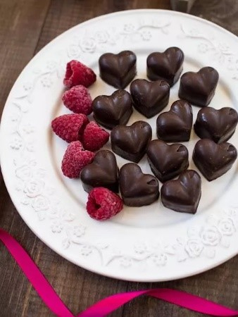 mini galaretki w kształcie serca na Walentynki