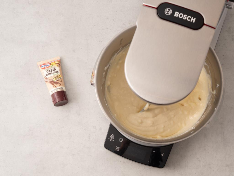 masa serowa do sernika z brzoskwiniami, pasta waniliowa intense Dr. Oetkera w dużym opakowaniu, Robot kuchenny Bosch OptiMUM MUM9BX5S65