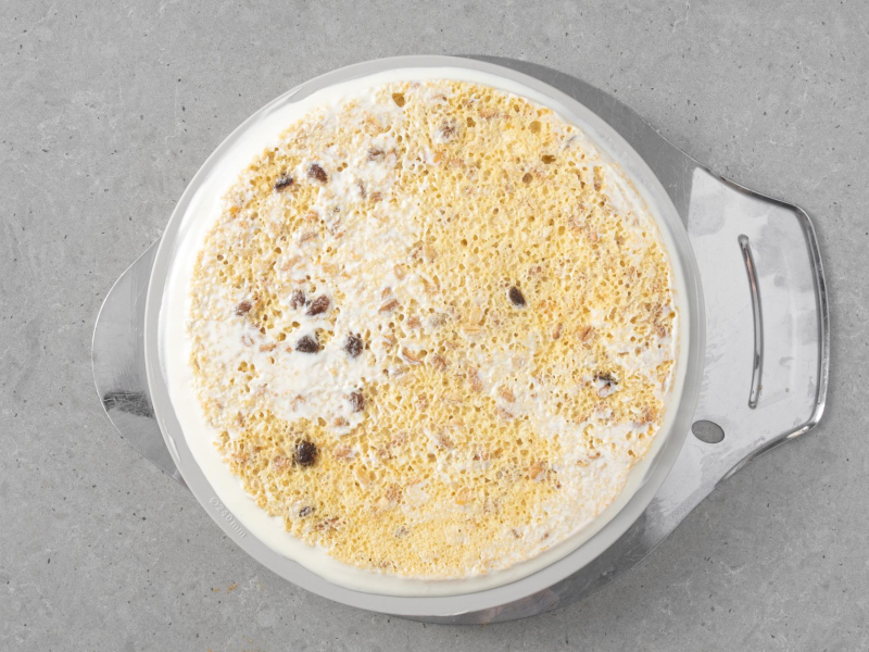 Przygotowanie tortu musowego.