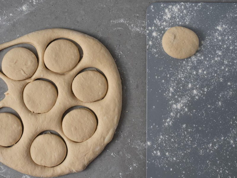 Wykrawanie pączków bez mleka.