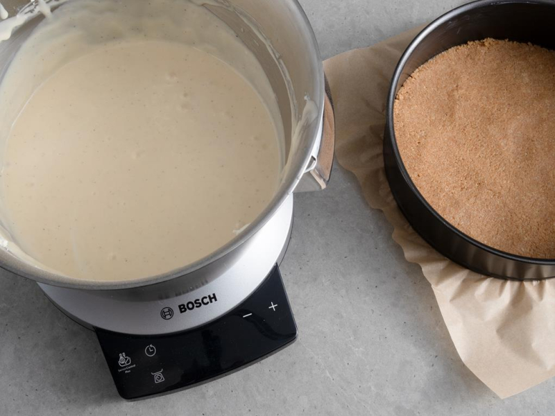 W misie masa serowa na sernik creme brulee