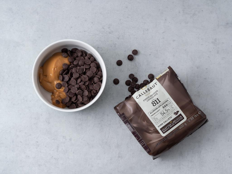 masa krówkowa, kajmak, czekolada ciemna deserowa  Callebaut