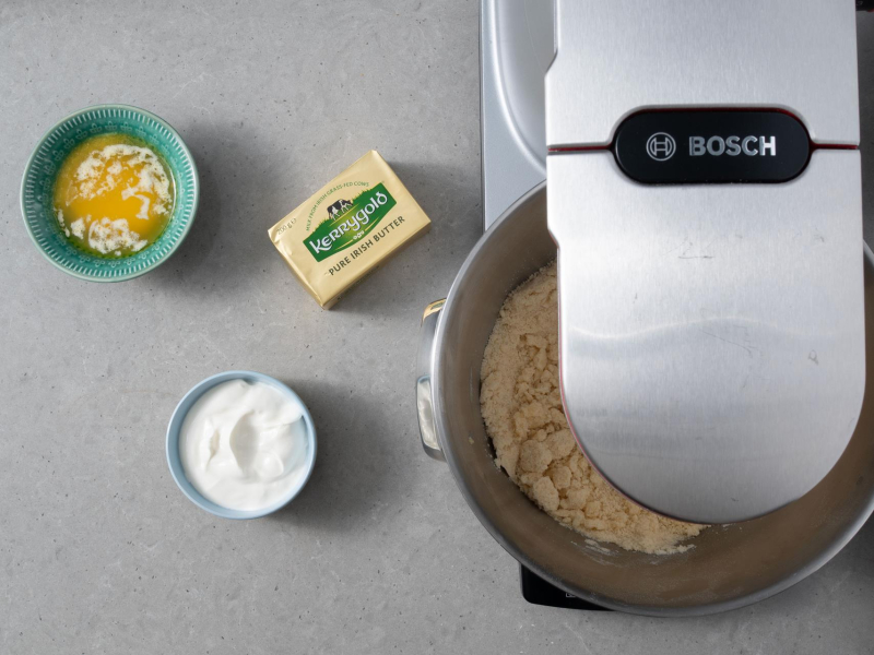 na blacie składniki na ciasto pleśniak