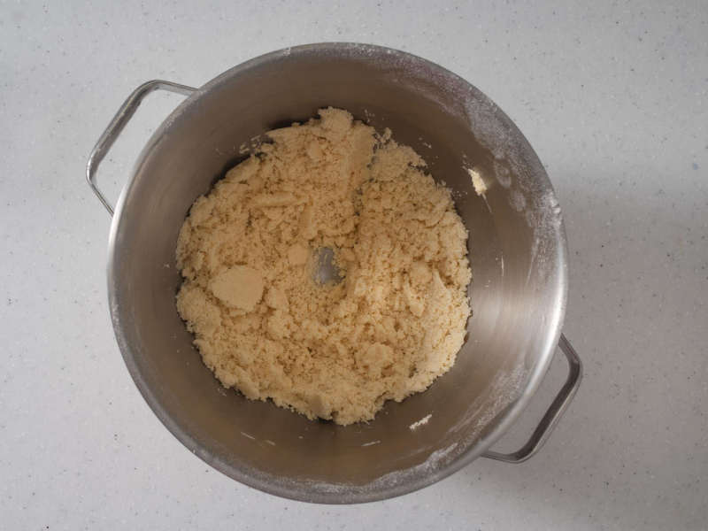 Kruszonka w misie robota kuchennego.