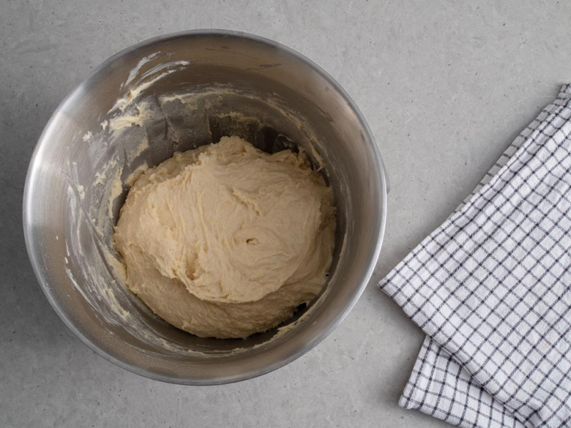 ciasto drożdżowe na pączki w misie