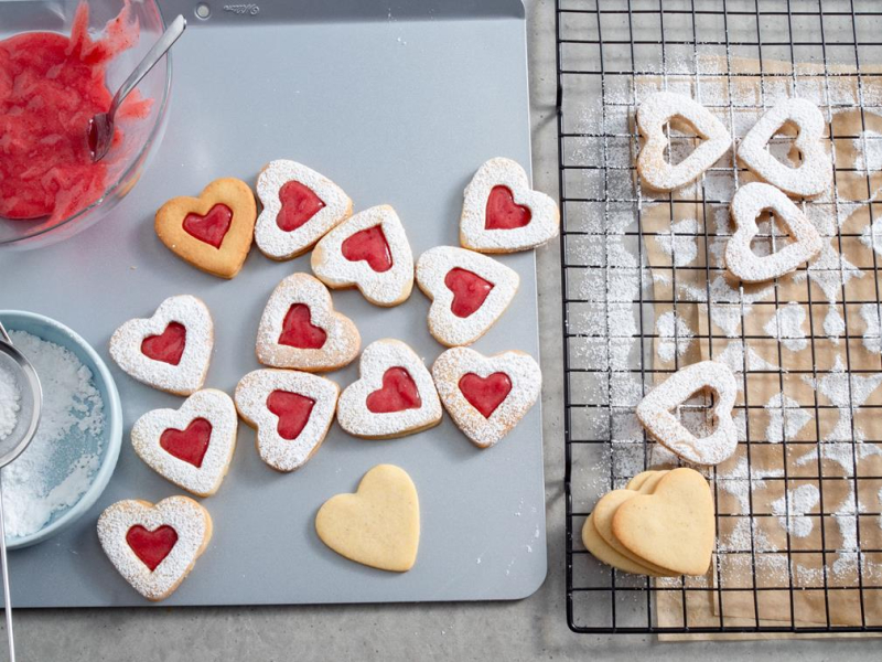 na kratce do pieczenia ciasteczka serduszka z dżemem