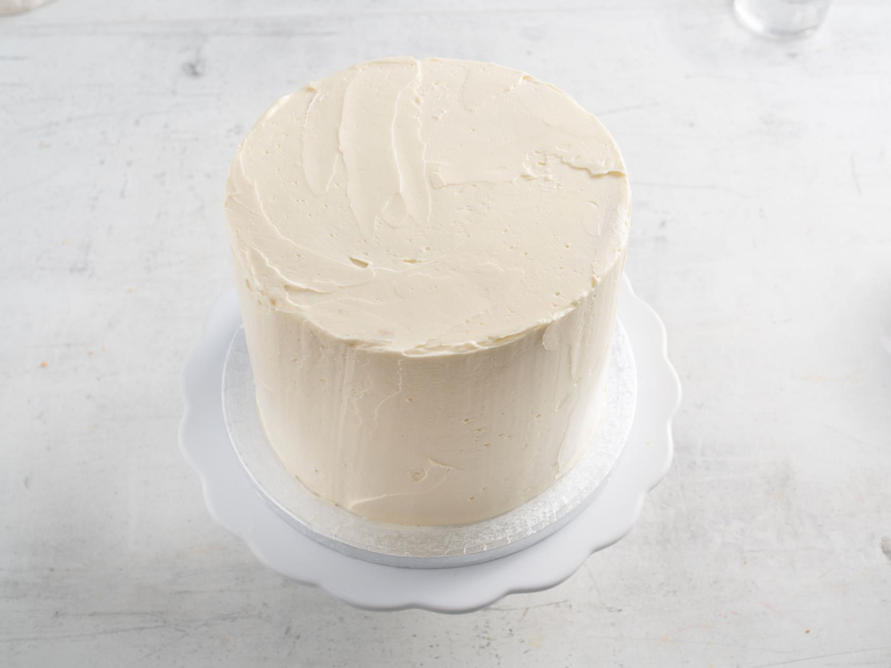 Otynkowany tort komunijny.