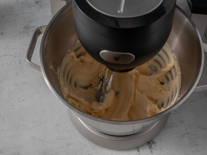 w misie bosch ucierane ciasto