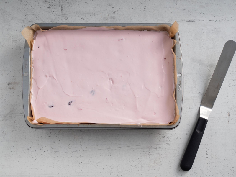 w formie do ciasta ciasto filadelfia