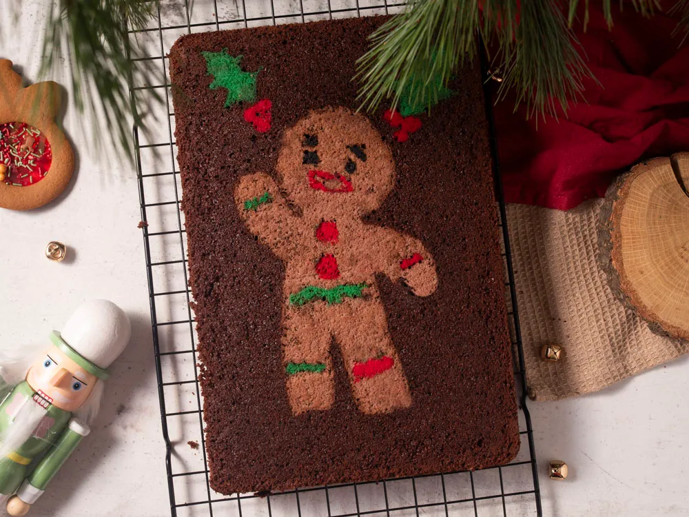 piernikowe ciasto czekoladowe z rysunkiem
