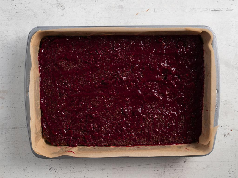 Blat przełożony dżemem.