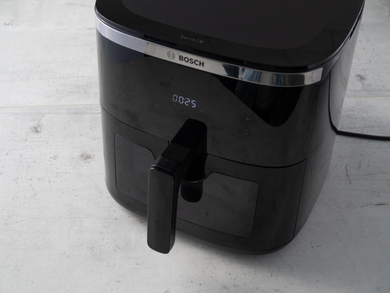 na blacie aifryer bosch