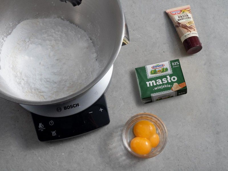 składniki na kruche ciasto