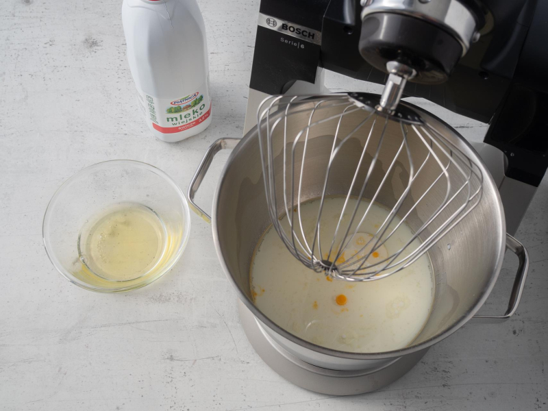 w robocie planetarnym mokre składniki na gofry chrupiące jak z budki