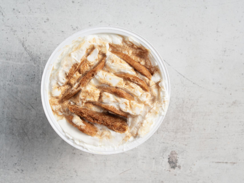 deser ze skyru i ciasteczek Lotus