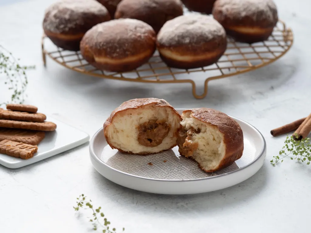 pączki z nadzieniem Lotus wszytskiego słodkiego